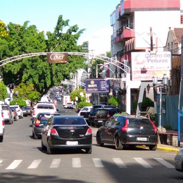 Vereadores pedem mais tempo para analisar rotativo no centro