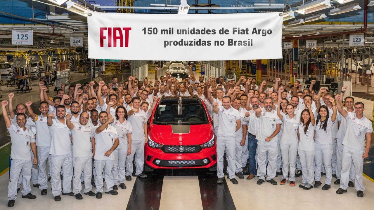 Fiat Argo atinge 150 mil unidades fabricadas no Brasil