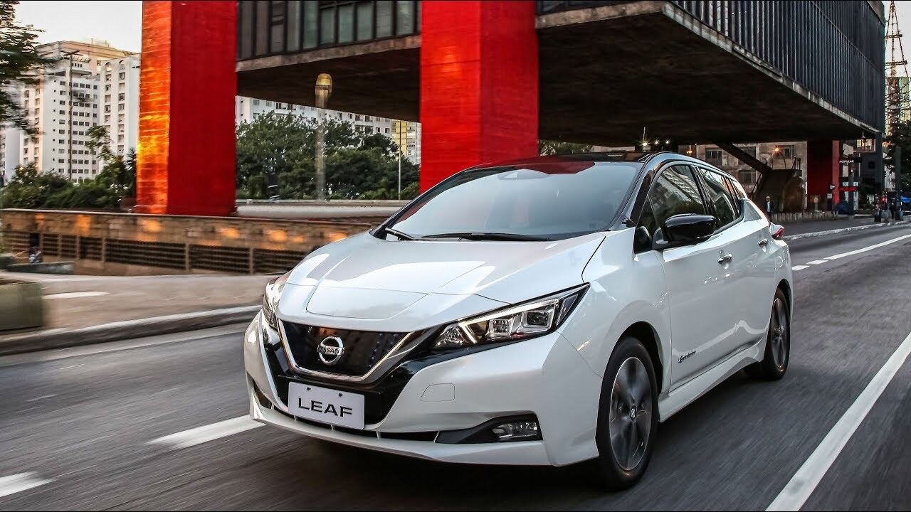 Nissan inicia venda do Leaf no Brasil