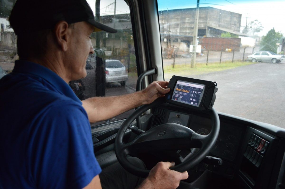 Agricultores e motoristas em versões renovadas