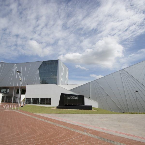 Reitor garante realização de palestra apesar da repercussão