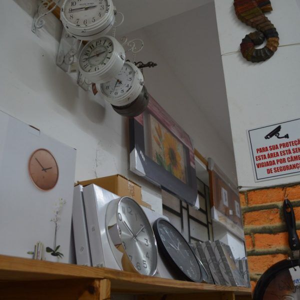 Loja é alvo de furto e tenta sensibilizar ladrão na internet