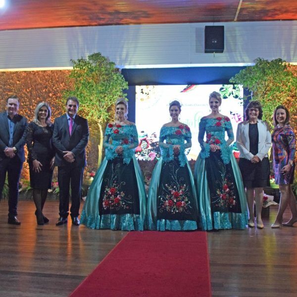Com foco na agroecologia,  Santa Flor apresenta atrações
