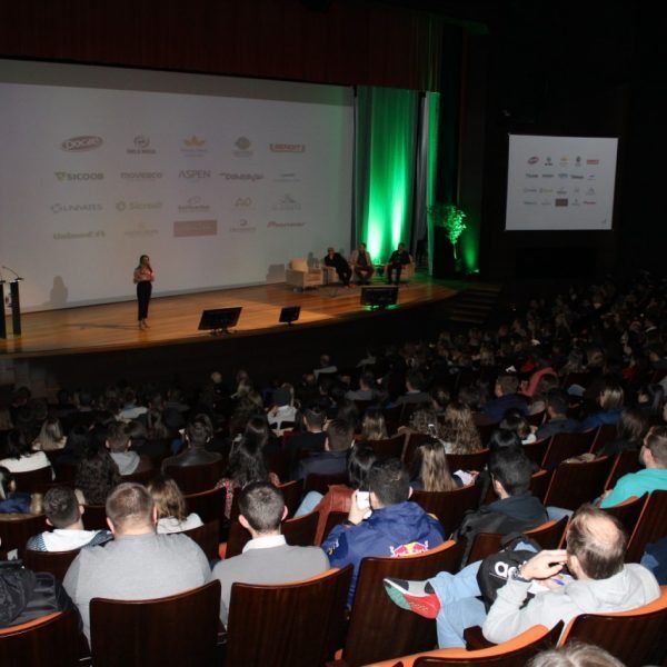 Do tradicional ao digital: evento apresenta exemplos de sucesso