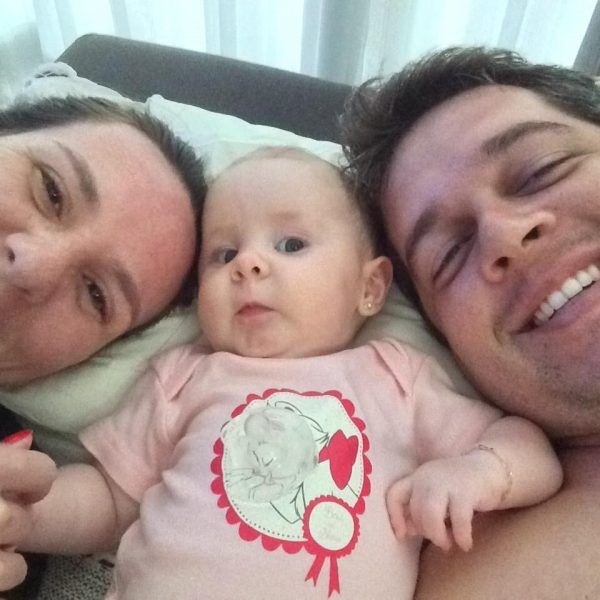 Casal precisa de R$ 9 milhões para tratamento da filha