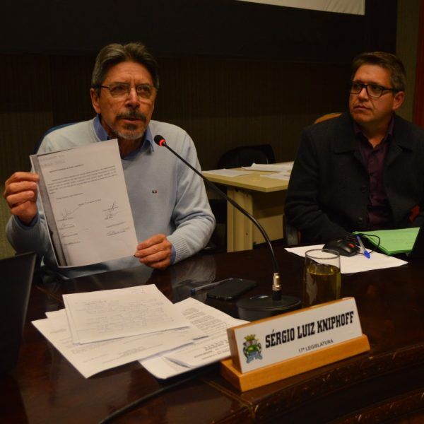 Câmara instaura CPI para investigar servidor