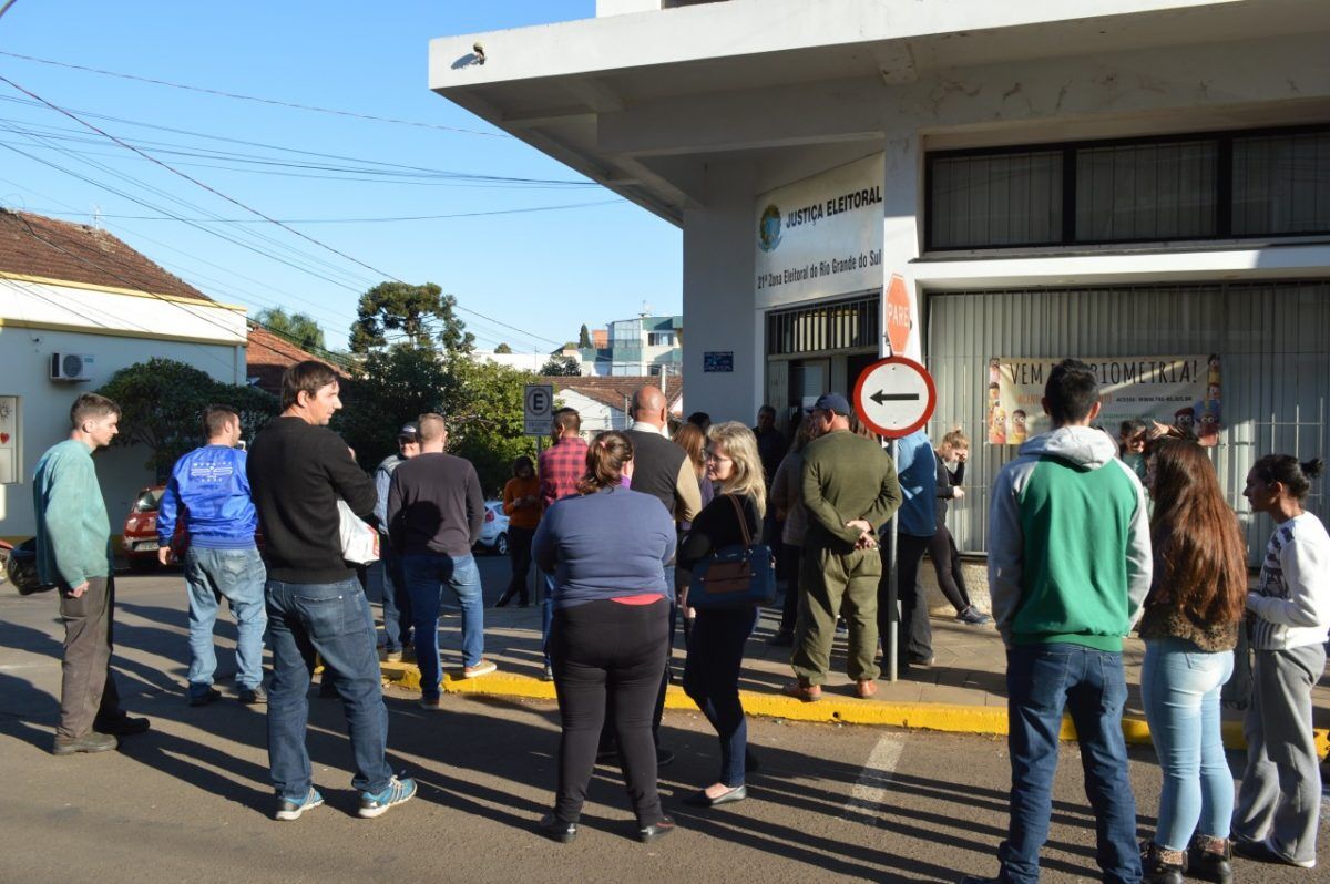 Cinco mil eleitores perdem prazo e têm títulos cancelados