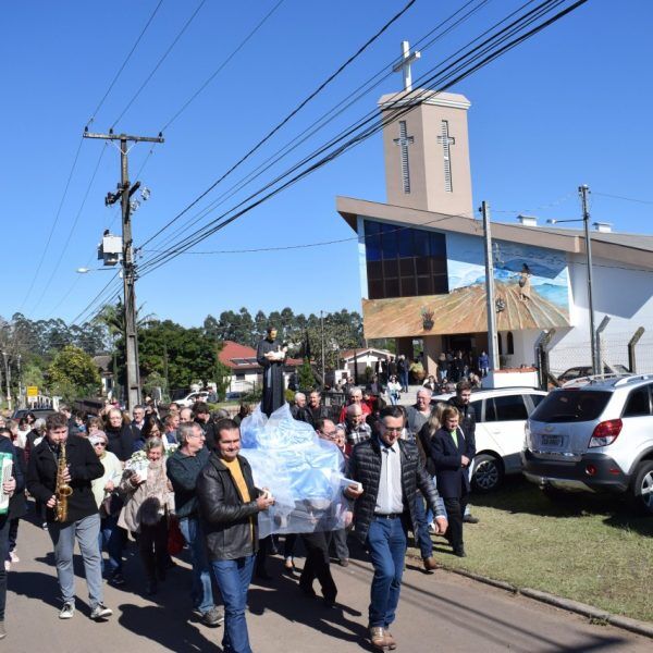 Comunidade celebra 109 anos com festa e devoção a padroeiro