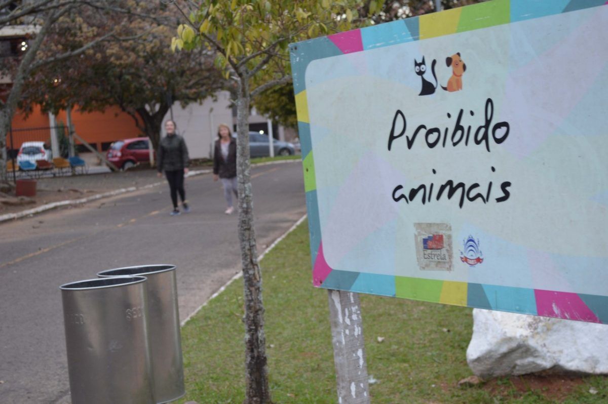 Regra em parque público gera controvérsia em Estrela