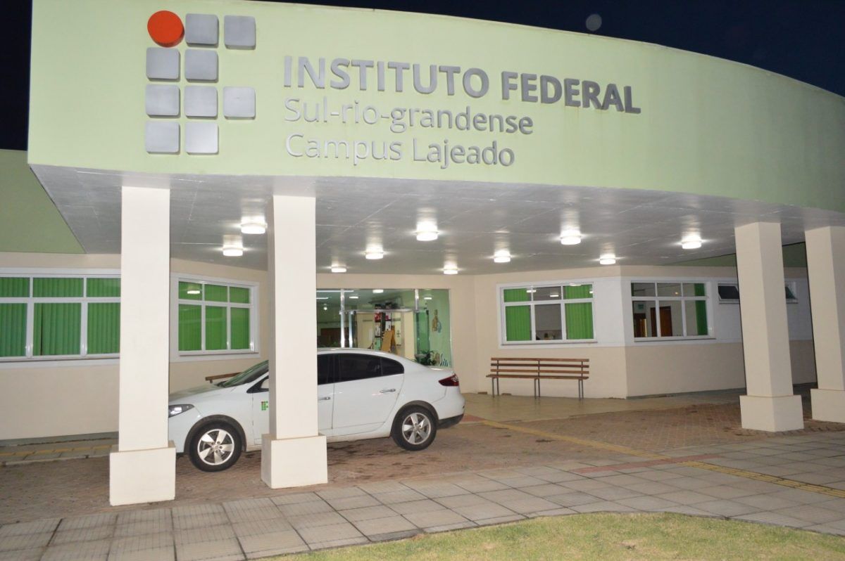 Ministério da Educação anuncia desbloqueio de R$ 2 bilhões