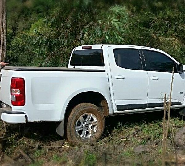 PRF recupera em Pouso Novo veículo roubado em Sapiranga