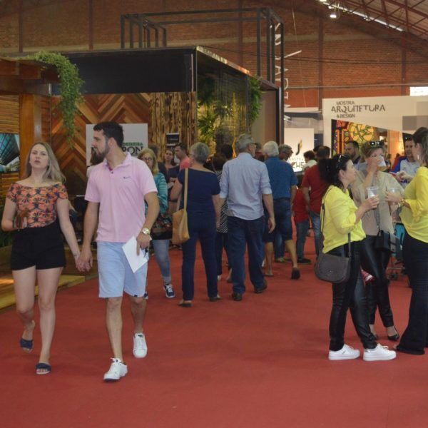 Construmóbil fecha primeiro fim de semana cumprindo expectativas