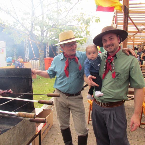 Famílias aprovam celebração farroupilha no principal parque da cidade