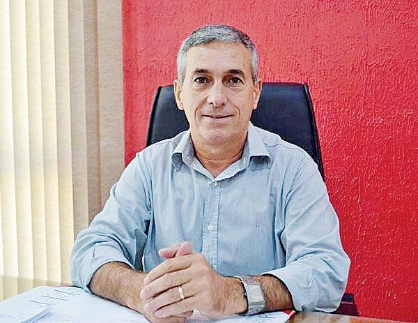 Prefeito aguarda notificação para retornar ao governo