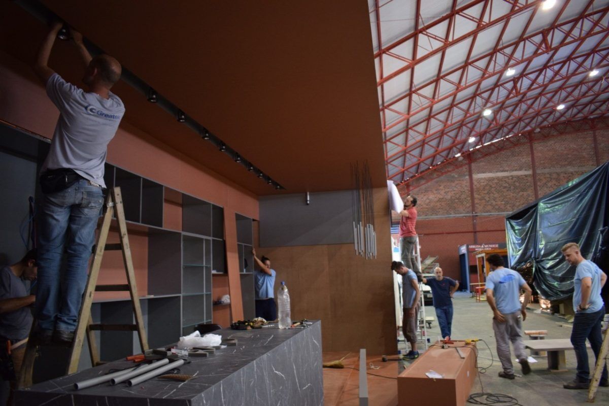 Construmóbil começa a ganhar forma