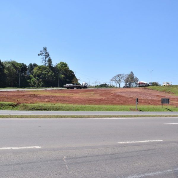 Usina fotovoltaica será instalada no trevo da BR-386