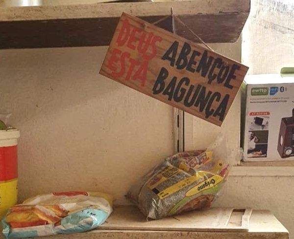MP apreende 2,7 toneladas de alimentos impróprios