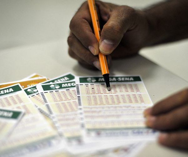 Mega-Sena: prêmio chega a R$ 120 milhões