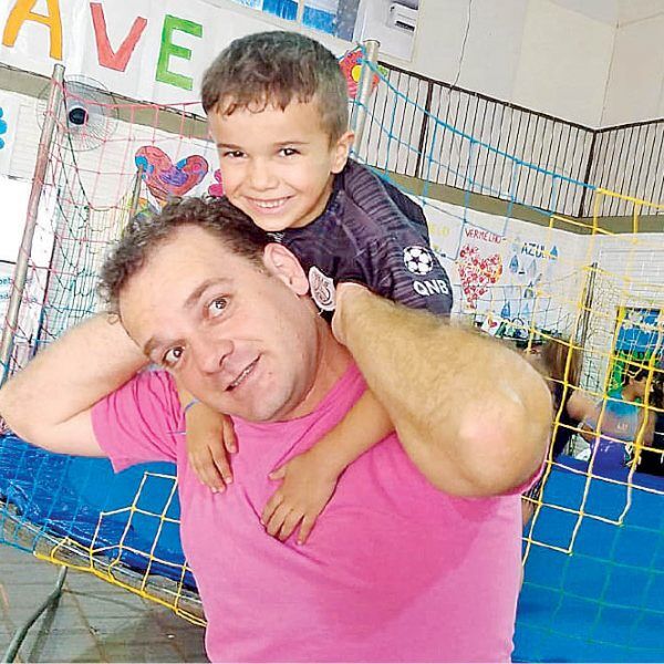 “As crianças se sentem mais acolhidas no projeto do que em casa”