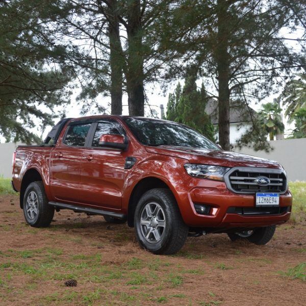 Ford Ranger: Picape raça forte