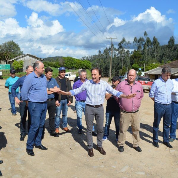 Governo promete, outra vez, conclusão do asfalto na ERS-421