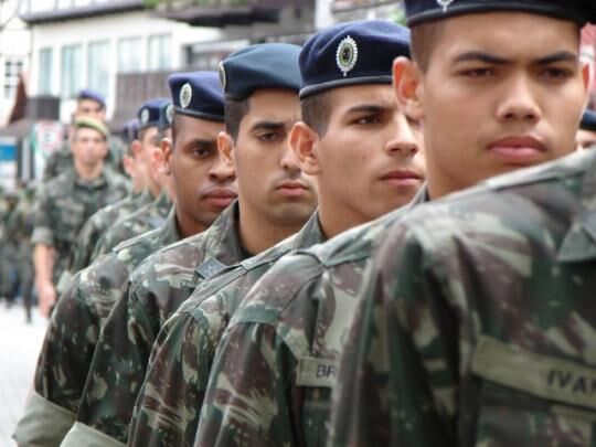 Exército seleciona dos jovens alistados em Estrela