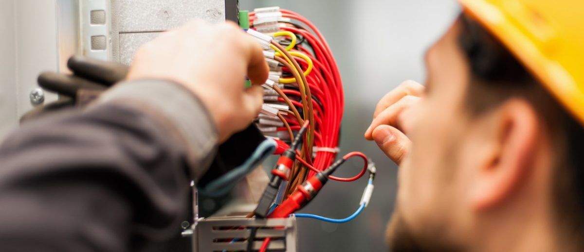 Eletricista: uma profissão indispensável
