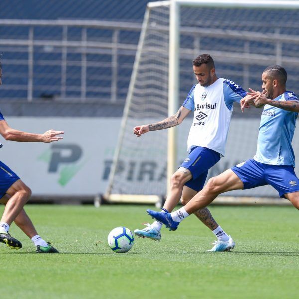 Grêmio quer vitória para se aproximar ao G6