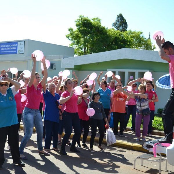 Paverama realiza Caminhada do Outubro Rosa