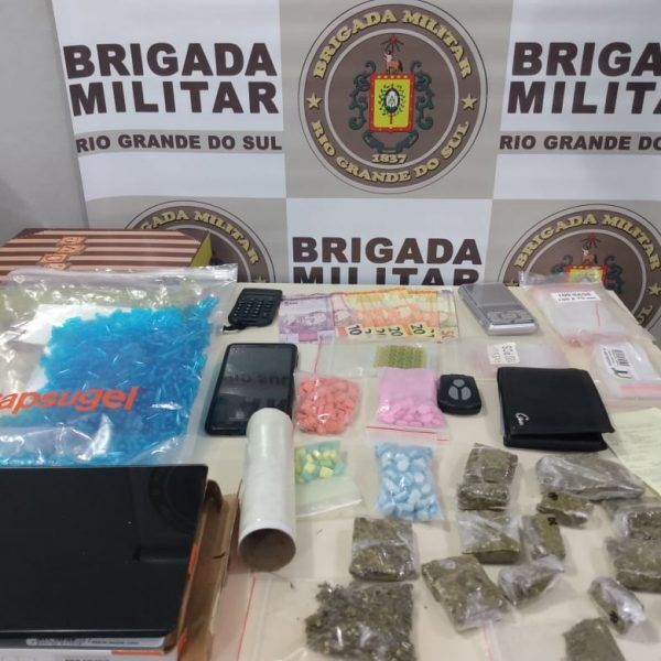 Indivíduo é preso com cerca de R$15 mil em entorpecentes