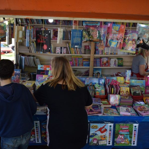 Feira do Livro de Lajeado segue até domingo