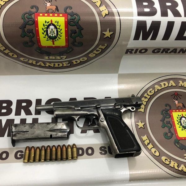 Homem é preso por porte ilegal de arma de fogo