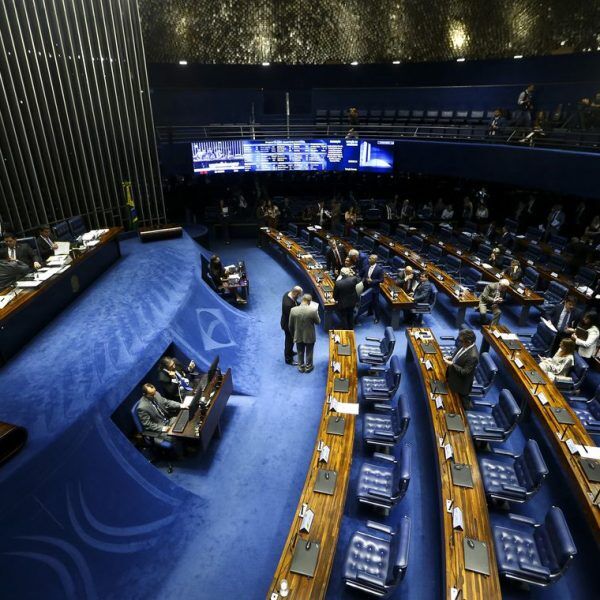 Senado deve concluir amanhã votação de mudanças na Previdência