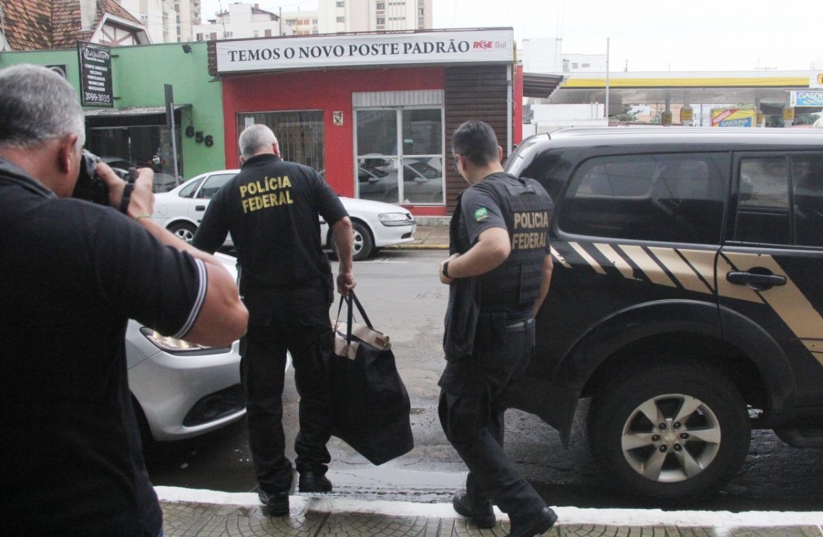 Investigação aperta o cerco sobre empresas