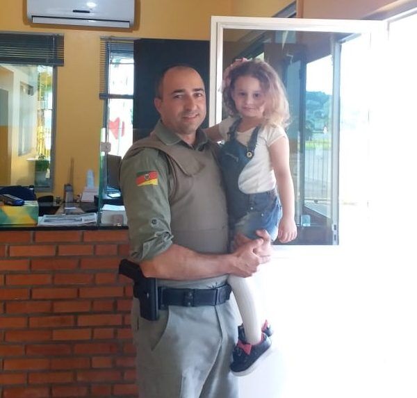 Soldados salvam criança de quatro anos em Encantado