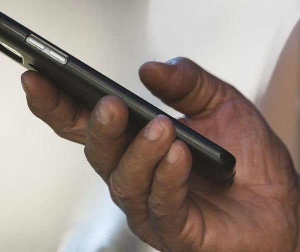 Regras para uso WhatsApp e Facebook nas eleições