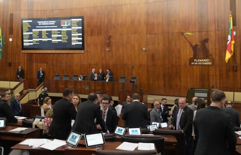 Reforma da Previdência dos servidores civis do RS é aprovada na Assembleia