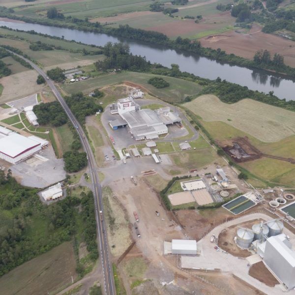 Dália inaugura hoje complexo para crescer no setor avícola