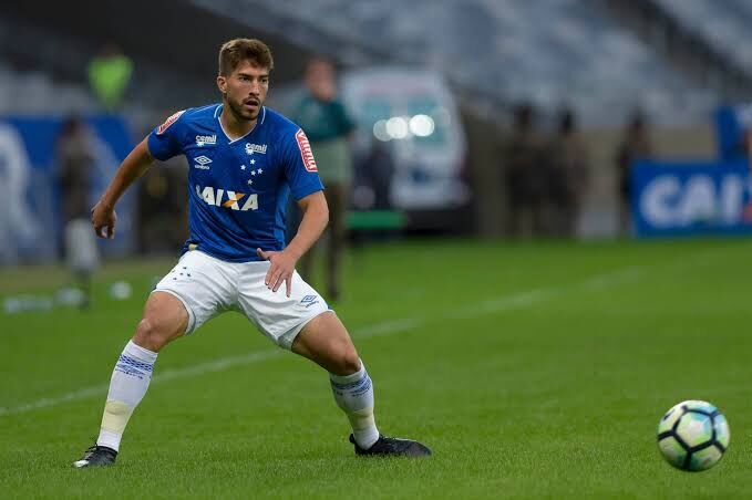 Tricolor tem interesse em Lucas Silva