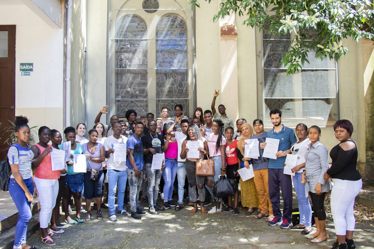 Projeto de extensão forma imigrantes em Língua Portuguesa
