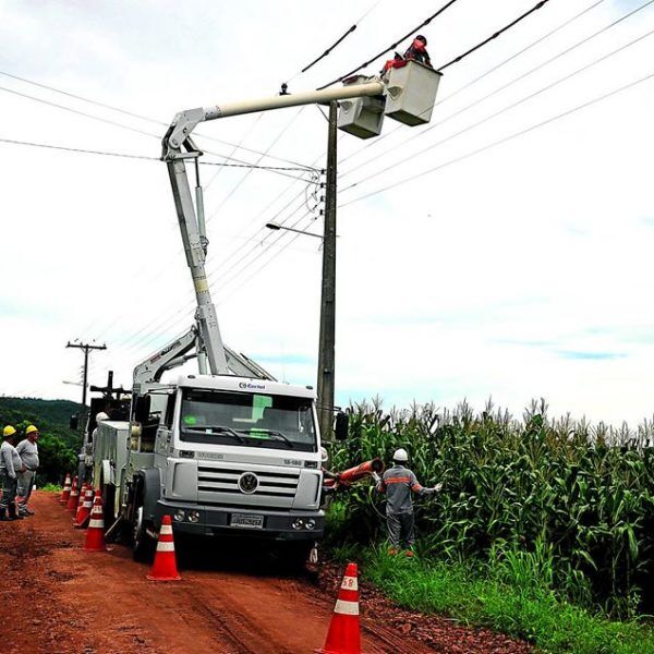 Certel Energia adia desligamento da rede para o dia 5