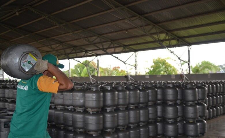 Petrobras aumenta preço do gás de cozinha em cerca de 5%
