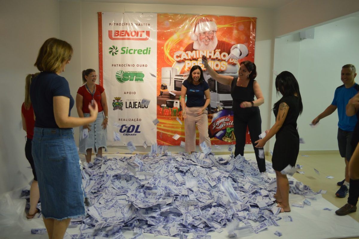 Conheça os ganhadores do último sorteio do Lajeado Brilha 2019