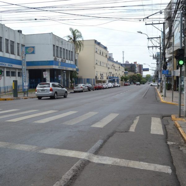 Calorão continua, mas domingo será de tempo instável na região