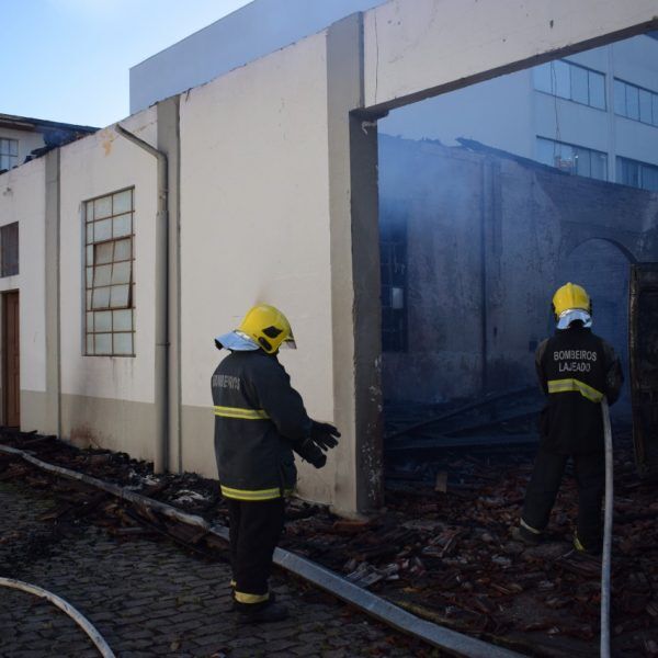 Incêndio destrói prédio do Daer em Lajeado
