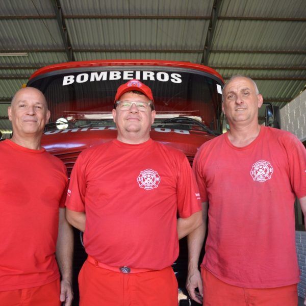 Novas regras ameaçam atuação  de bombeiros voluntários na região