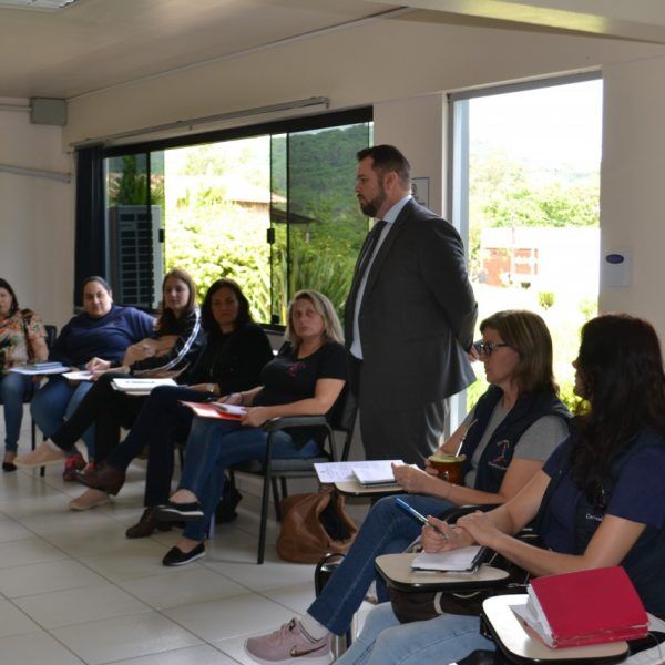 Teutônia fornecerá merenda para escolas comunitárias