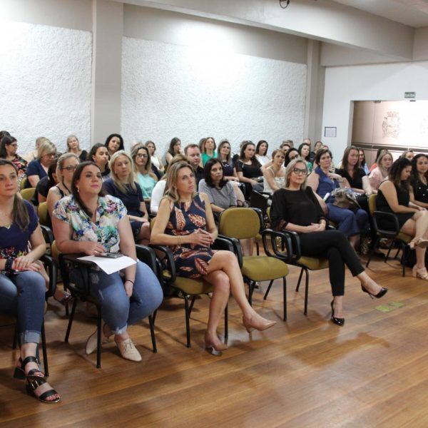 Equipes diretivas da rede municipal tomam posse nesta quinta-feira
