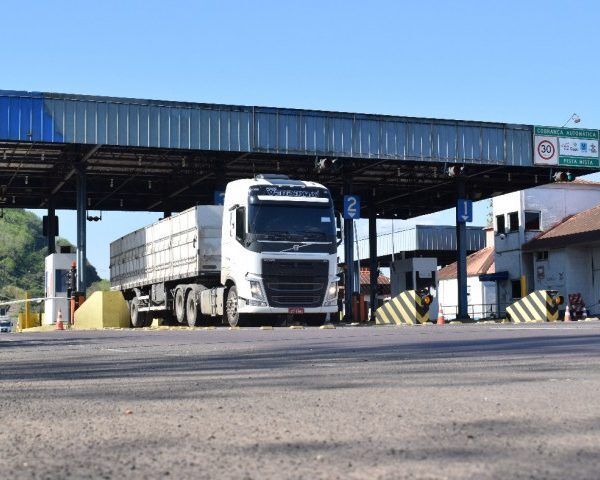 EGR retoma cobrança de pedágio em Encantado na quarta-feira