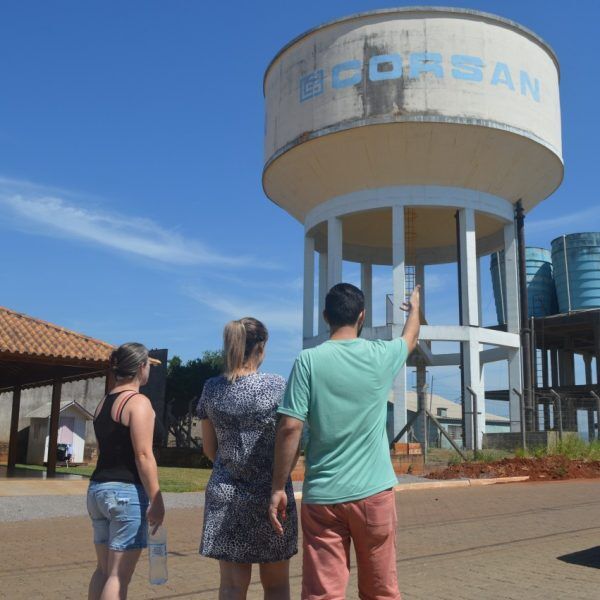 Falta de água persiste e moradores cobram soluções